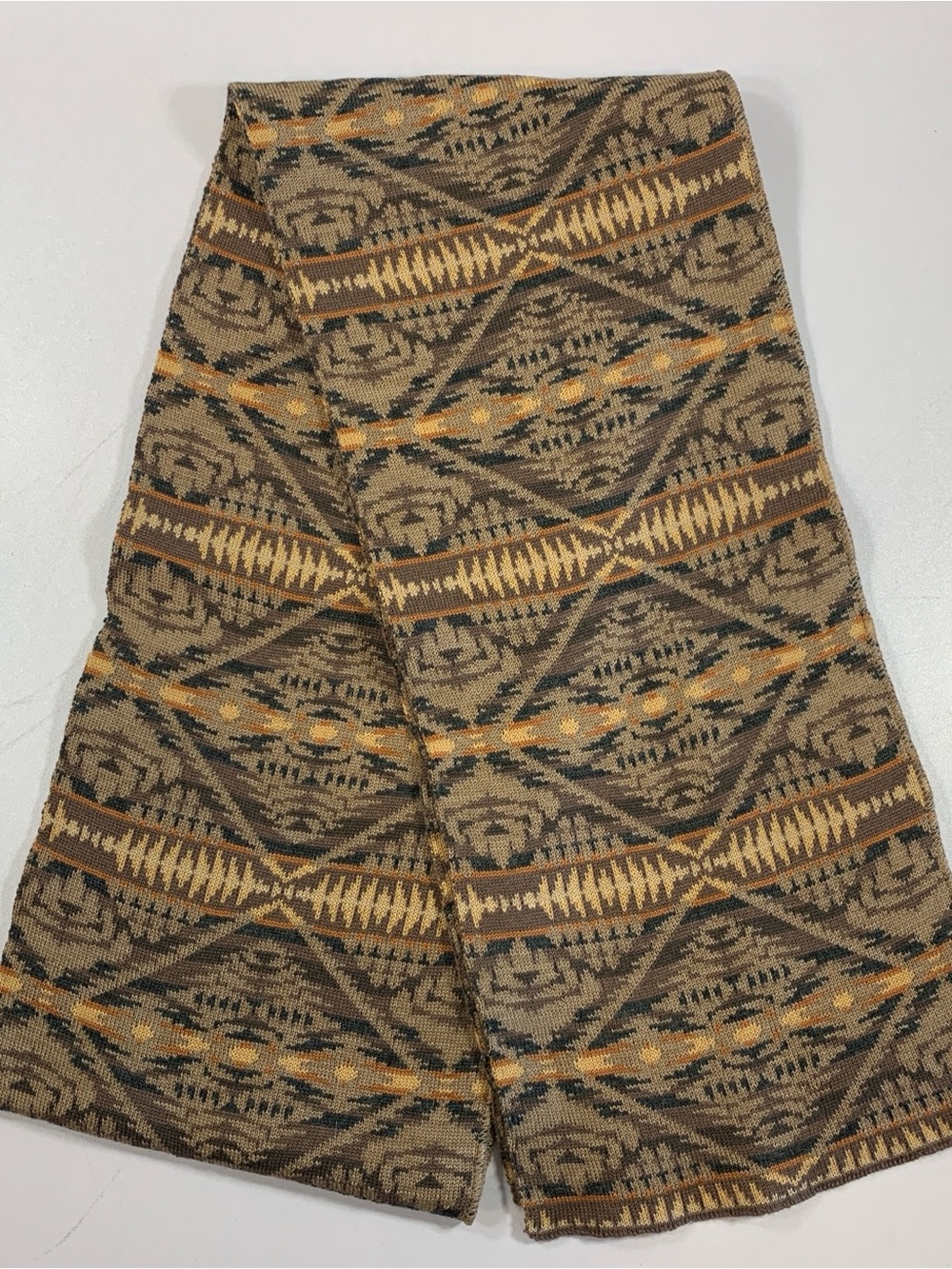 Pendleton Scarf 100% Merino Wool Southwest Geometric Trapper Peak Pattern